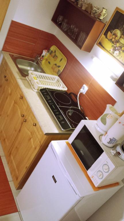 Virág Apartmanház Sopron Esterno foto