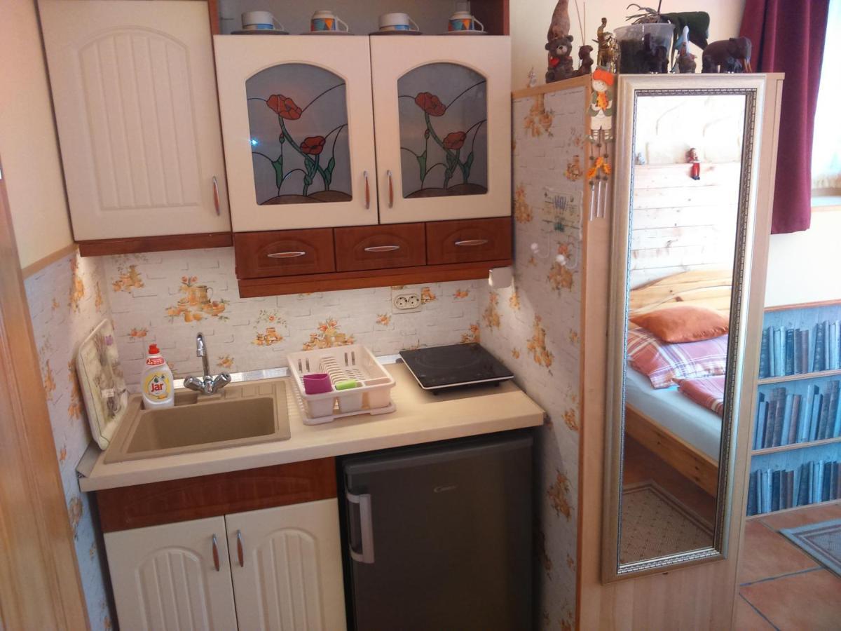 Virág Apartmanház Sopron Esterno foto